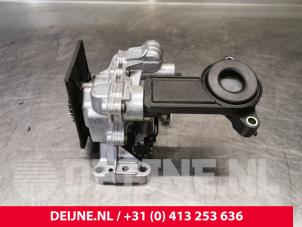 Volvo XC60 Oliepomp O242980 foto 2