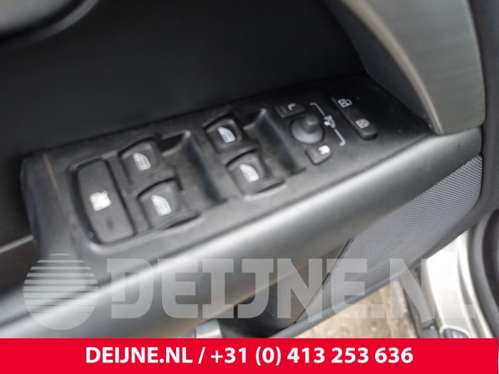 Volvo V70 Elektrisches Fenster Schalter O243013