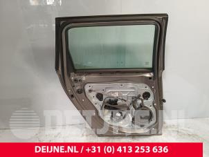 Volvo V70 Portier 4Deurs links-achter O243024 foto 2