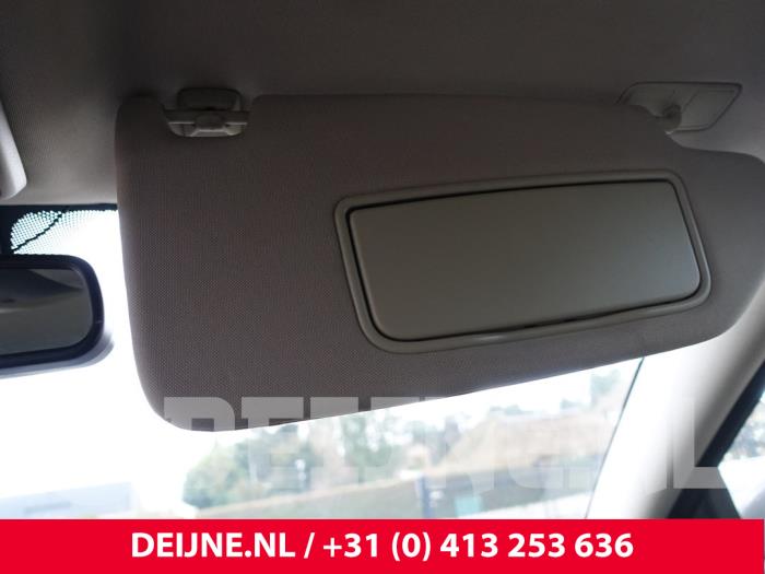 Volvo V70 Sonnenblende O243047