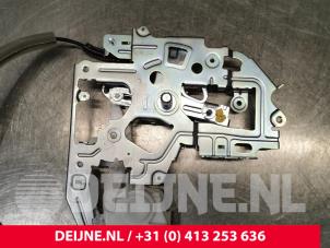 Opel Movano Slotmechaniek achterdeur Bus-Bestel O9990002479 foto 4