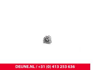 Nieuwe Dynamo Nissan Primastar Prijs € 205,70 Inclusief btw aangeboden door van Deijne Onderdelen Uden B.V.