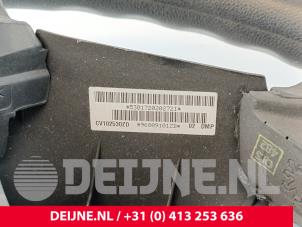 Peugeot Partner Steering wheel O243370 photo 3