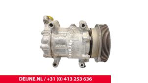 Mercedes Citan Air conditioning pump O243411 photo 3