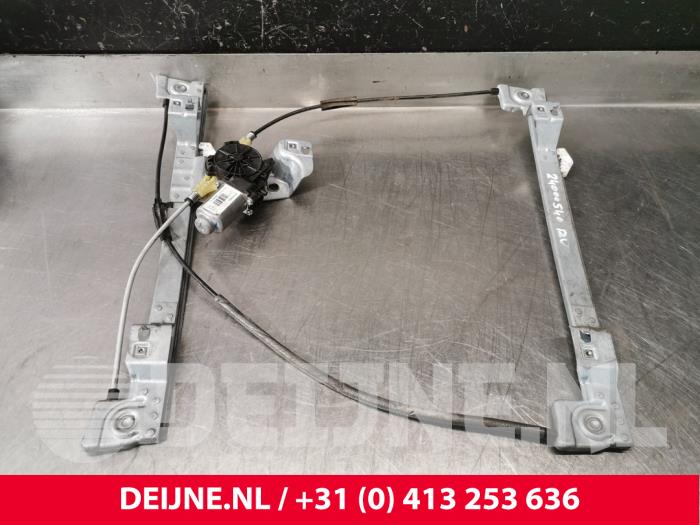Mercedes Citan Fenstermechanik 2-türig rechts vorne O243459