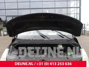 Hyundai H300 Motorhaube O243496 foto 2