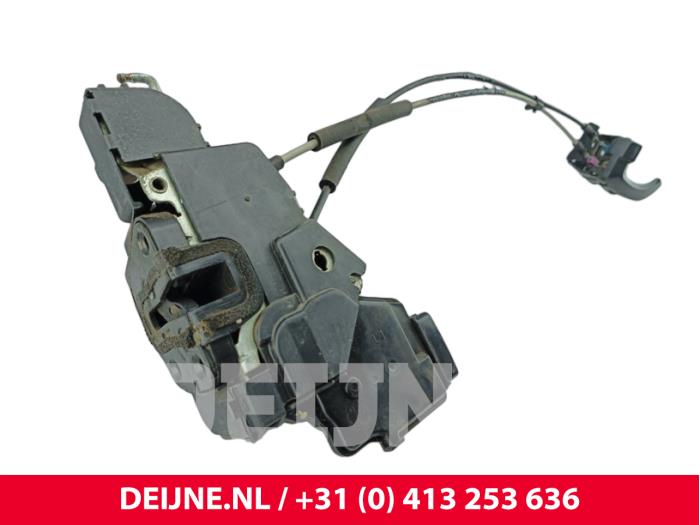 Hyundai H300 Door lock mechanism 2-door, left O243524