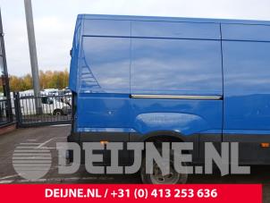 Iveco New Daily Sliding door rail, right O243637 photo 2