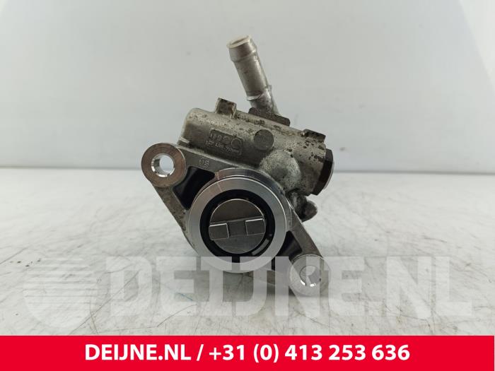Gebruikte Pomp Servo Iveco New Daily VI 35C17, 35S17, 40C17, 50C17, 65C17, 70C17 Prijs € 36,30 Inclusief btw aangeboden door van Deijne Onderdelen Uden B.V.