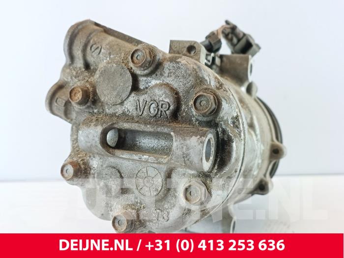 Aircopomp van een Opel Combo 1.3 CDTI 16V ecoFlex 2014