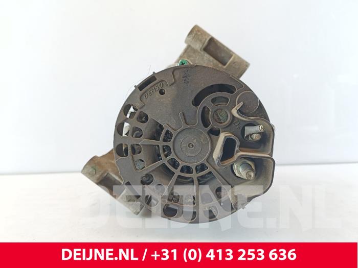 Dynamo van een Opel Combo 1.3 CDTI 16V ecoFlex 2014