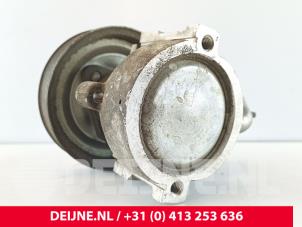 Opel Combo Power steering pump O243721 photo 2
