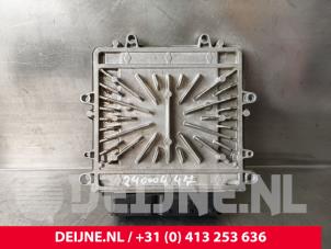 Volvo V60 Engine management computer O243745 photo 2