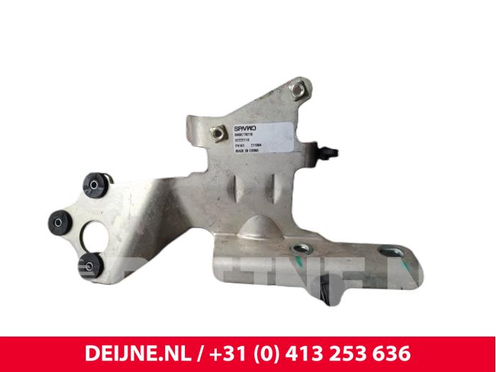 Lynk & Co 01 Steun (diversen) O243766