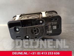 Mercedes Sprinter Licht Schalter O243806 foto 2