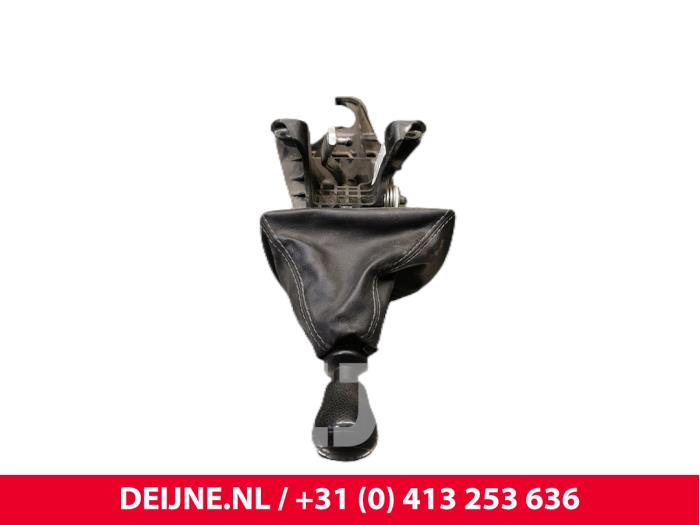 Mercedes Sprinter Versnellingspook O243828