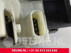Mercedes Sprinter Deurslot Mechaniek 2Deurs rechts O243830 foto 3