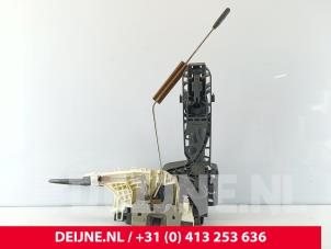 Mercedes Sprinter Deurslot Mechaniek 2Deurs rechts O243830 foto 2