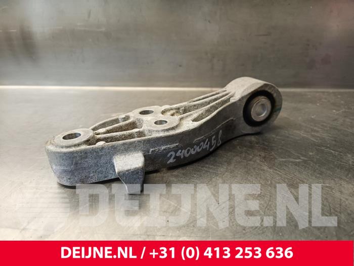 Lynk & Co 01 Motorlager O243906