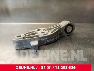 Gebruikte Motorrubber Lynk &amp; Co 01 1.5 PHEV Prijs € 30,25 Inclusief btw aangeboden door van Deijne Onderdelen Uden B.V.