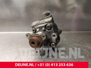 Gebruikte Pomp Servo Renault Master III (MA/MB/MC/MD/MH/MF/MG/MH) 2.3 dCi 150 16V Prijs € 108,90 Inclusief btw aangeboden door van Deijne Onderdelen Uden B.V.