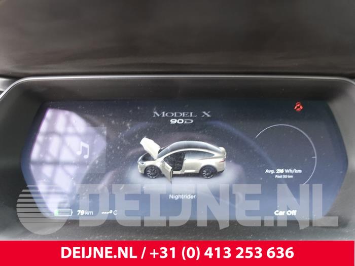 Tesla Model X Tacho - Kombiinstrument KM O243973