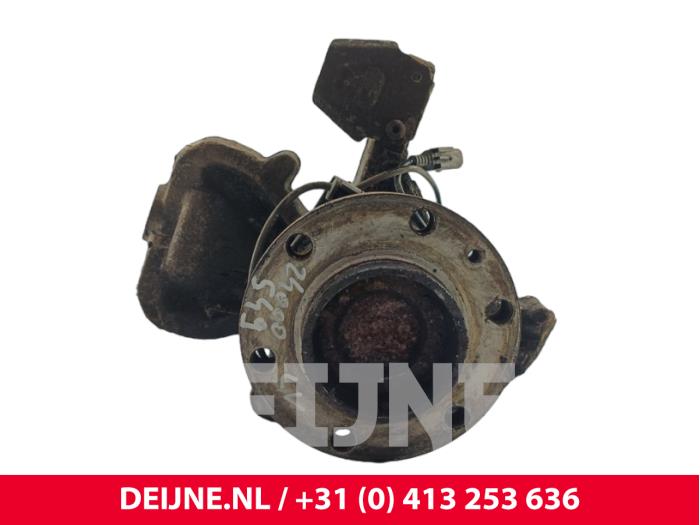 Mercedes Sprinter Achsschenkel links vorne O244198