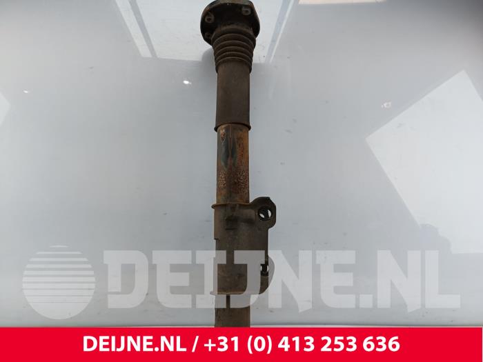Mercedes Sprinter Stoßdämpfer links vorne O244223