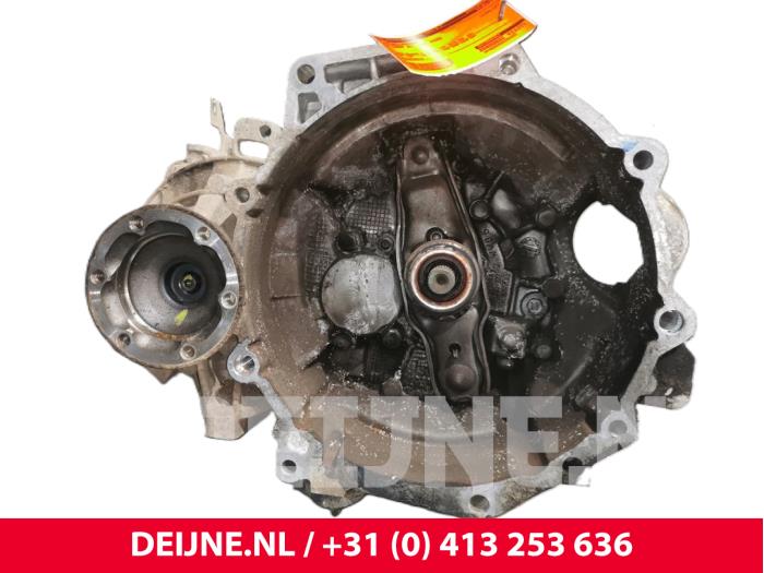 Volkswagen Caddy Getriebe O244257