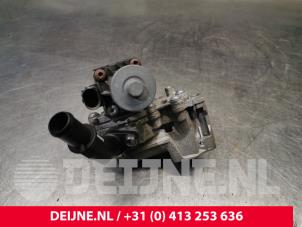Opel Combo EGR valve O244318 photo 3