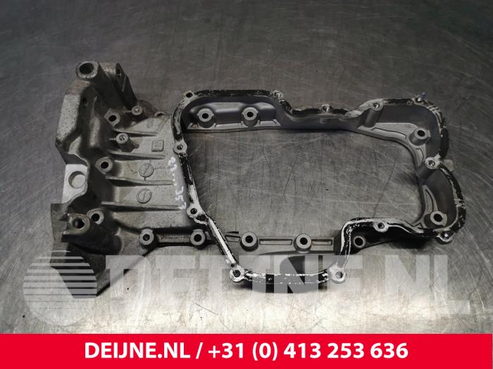 Gebruikte Carterpan Opel Combo 1.3 CDTI 16V Prijs € 84,70 Inclusief btw aangeboden door van Deijne Onderdelen Uden B.V.