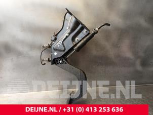 Mercedes Sprinter Kupplungspedal O244358 foto 3