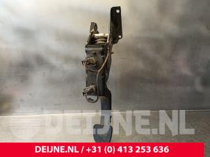 Gebruikte Koppelingspedaal Mercedes Sprinter 3,5t (906.63) 313 CDI 16V Prijs € 60,50 Inclusief btw aangeboden door van Deijne Onderdelen Uden B.V.