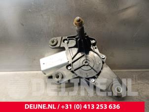 Renault Trafic Rear wiper motor O244366 photo 2