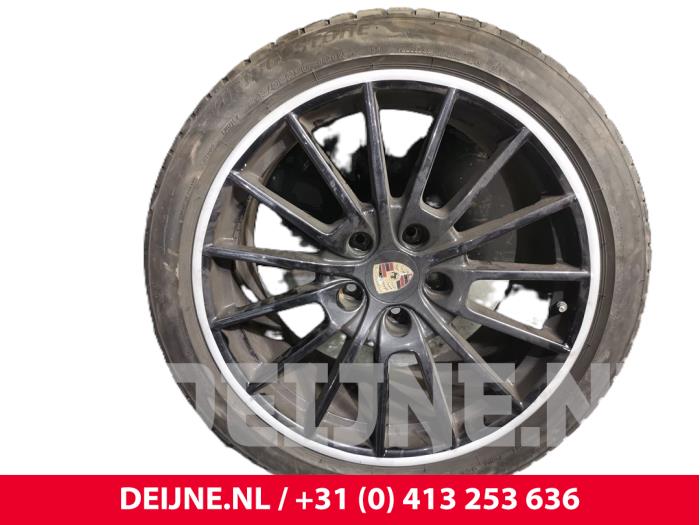 Porsche Panamera Wheel O244450
