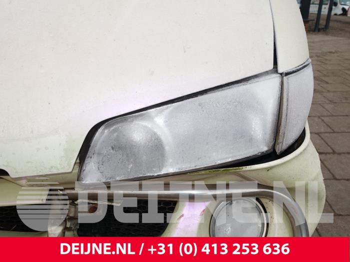 Hyundai H200 Scheinwerfer links O244489