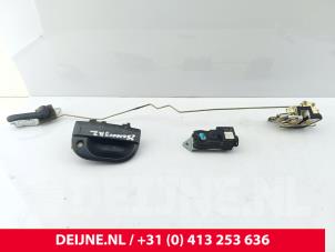 Hyundai H200 Deurslot Mechaniek 2Deurs rechts O244521 foto 2
