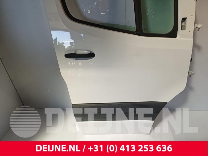 Mercedes Sprinter Tür 2-türig rechts O244546