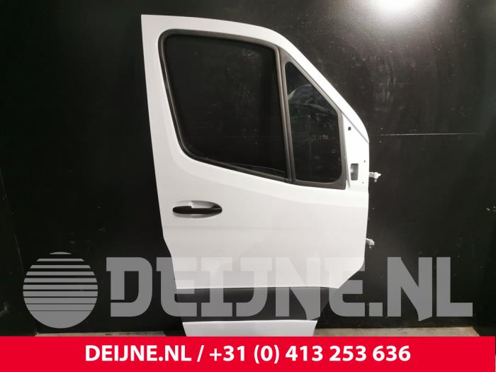 Mercedes Sprinter Tür 2-türig rechts O244583