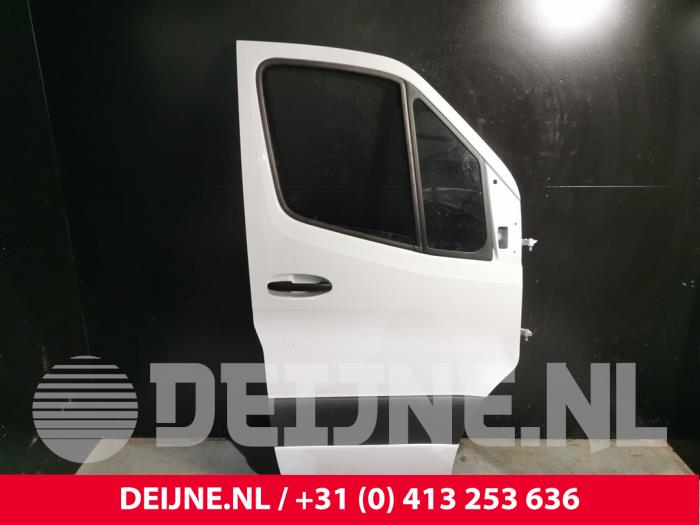 Mercedes Sprinter Tür 2-türig rechts O244586