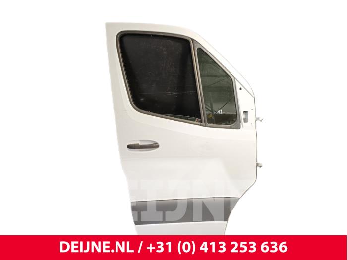 Mercedes Sprinter Tür 2-türig rechts O244594