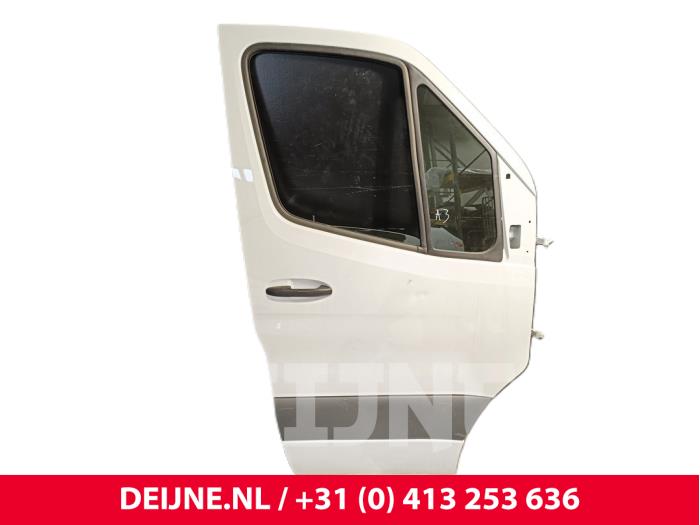 Mercedes Sprinter Tür 2-türig rechts O244602