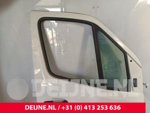 Mercedes Sprinter Tür 2-türig rechts O244605 foto 3