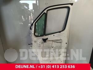 Mercedes Sprinter Door 2-door, right O244611 photo 3