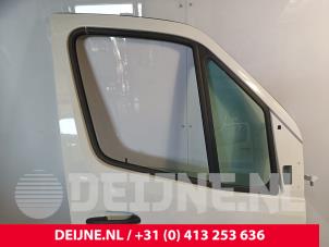 Mercedes Sprinter Door 2-door, right O244619 photo 2