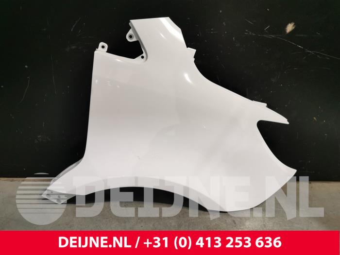Mercedes Sprinter Scherm rechts-voor O244648