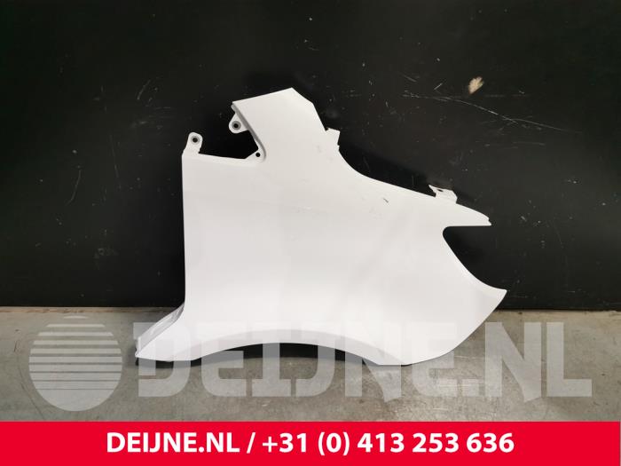 Mercedes Sprinter Scherm rechts-voor O244649