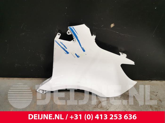 Mercedes Sprinter Front wing, right O244670