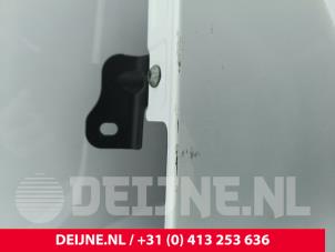 Mercedes Sprinter Scherm rechts-voor O244678 foto 4