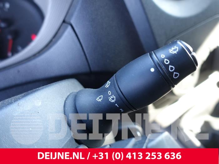 Renault Master Kombischalter Lenksäule O244813